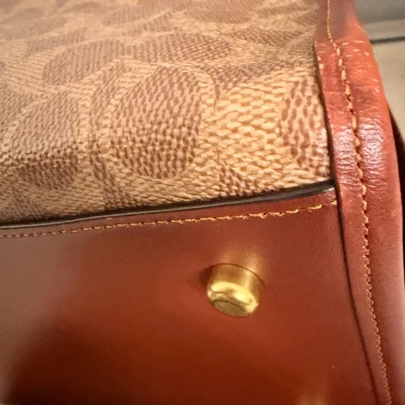 Field Carriage & Signature Coated Canvas Tote - Picture 4 of 8